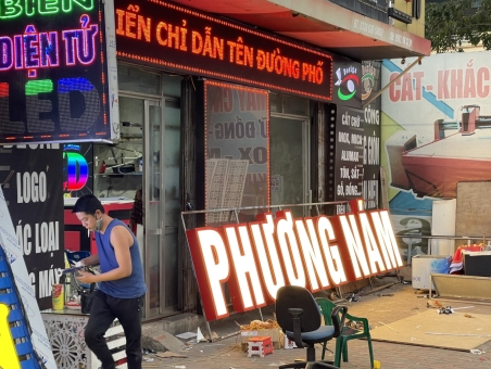 THI CÔNG BỘ CHỮ NỔI INOX MẶT MIKA ĐÈN LED ĐÚC NGOÀI TRỜI Ở TẠI HẢI DƯƠNG