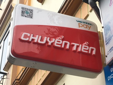 Biển Quảng Cáo Chuyển Tiền 24/7