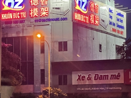  BIỂN QUẢNG CÁO CHỮ TRUNG QUỐC Ở HẢI DƯƠNG