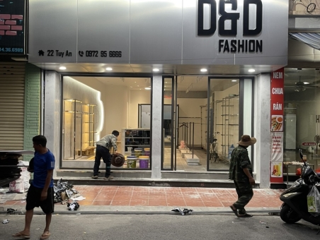 THI CÔNG BIỂN QUẢNG CÁO SHOP QUẦN ÁO TẠI HẢI DƯƠNG