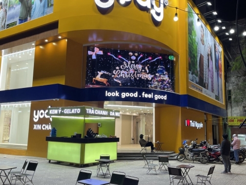 Thi công bộ chữ nổi đèn led 