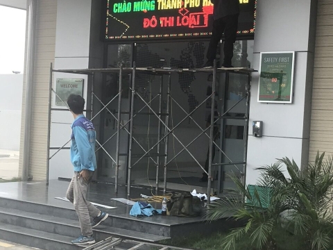 Thi công bộ chữ nổi đèn led 