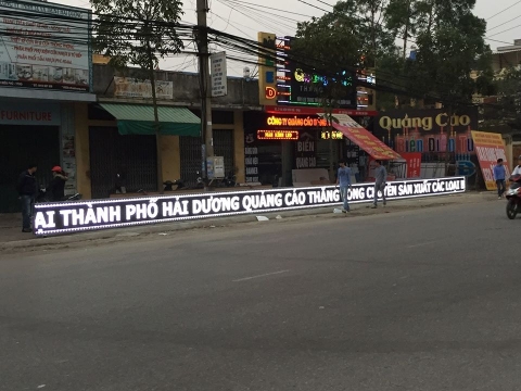 Thi công bộ chữ nổi đèn led 