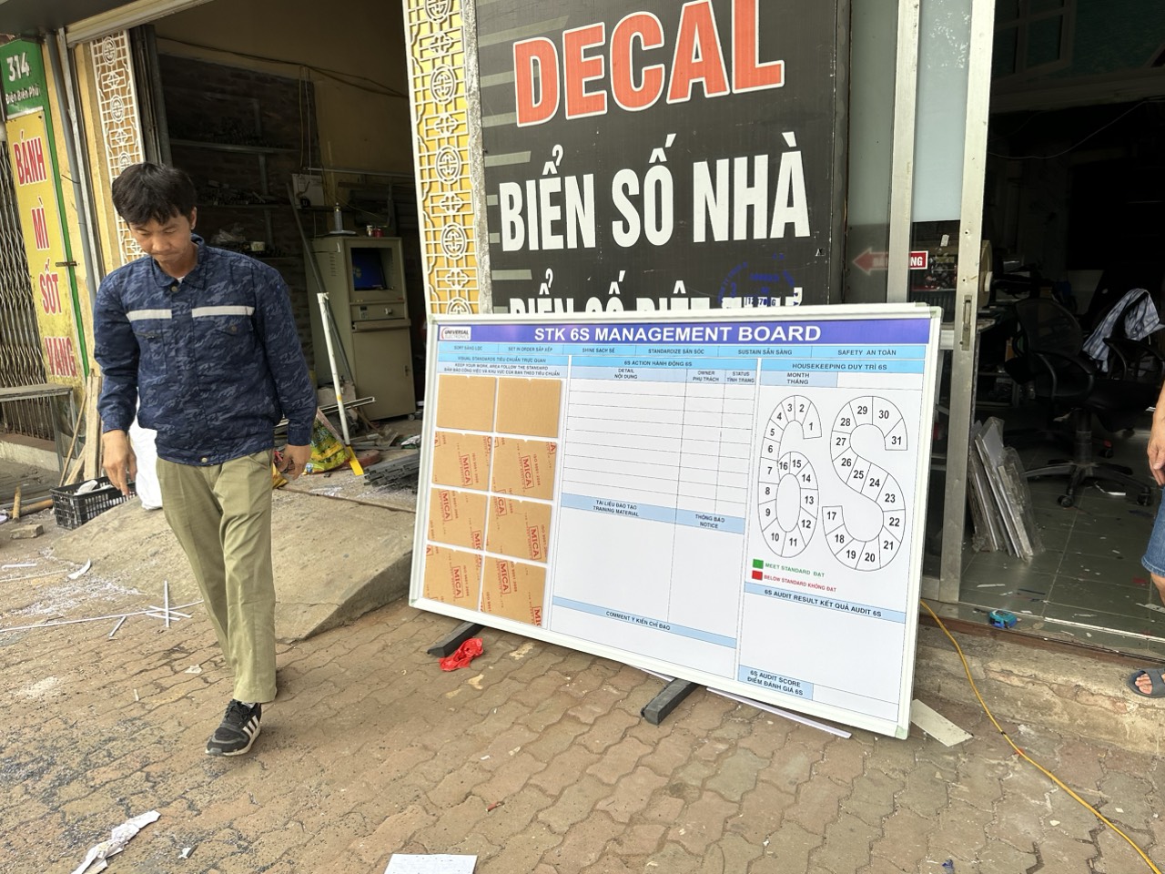 BẢNG KHUNG NHÔM 6S DÁN ĐỀ CAN