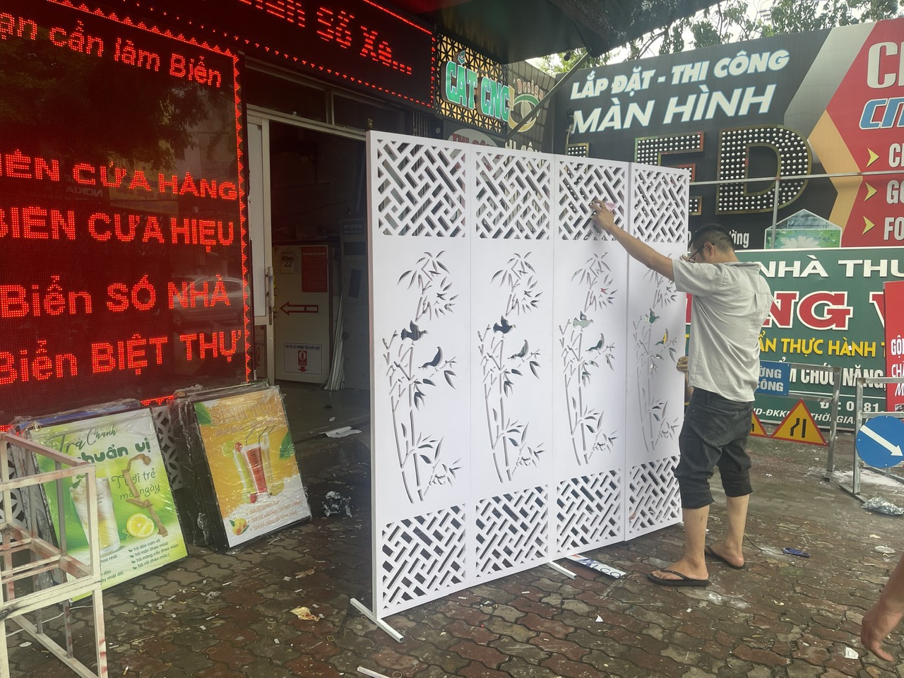 CẮT CNC PHÒNG NGỦ