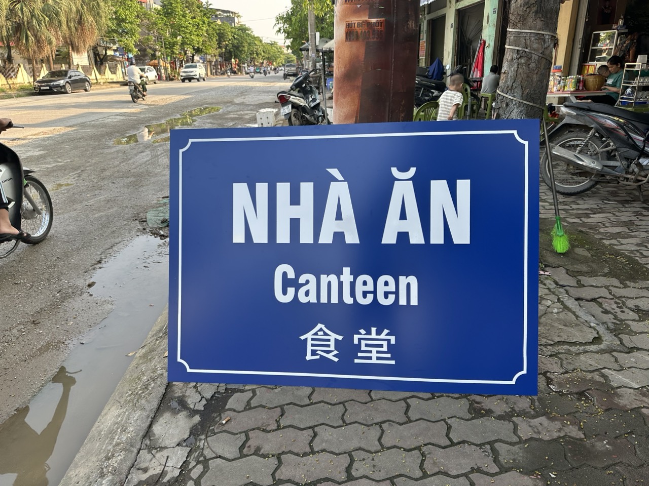 BIỂN QUẢNG CÁO TẤM NANO