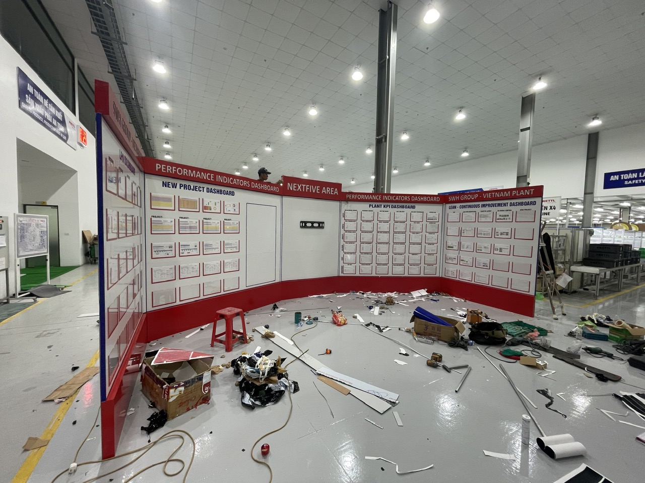 THI CÔNG BACKDROP TẠI KHU CÔNG NGHIỆP ĐẠI AN