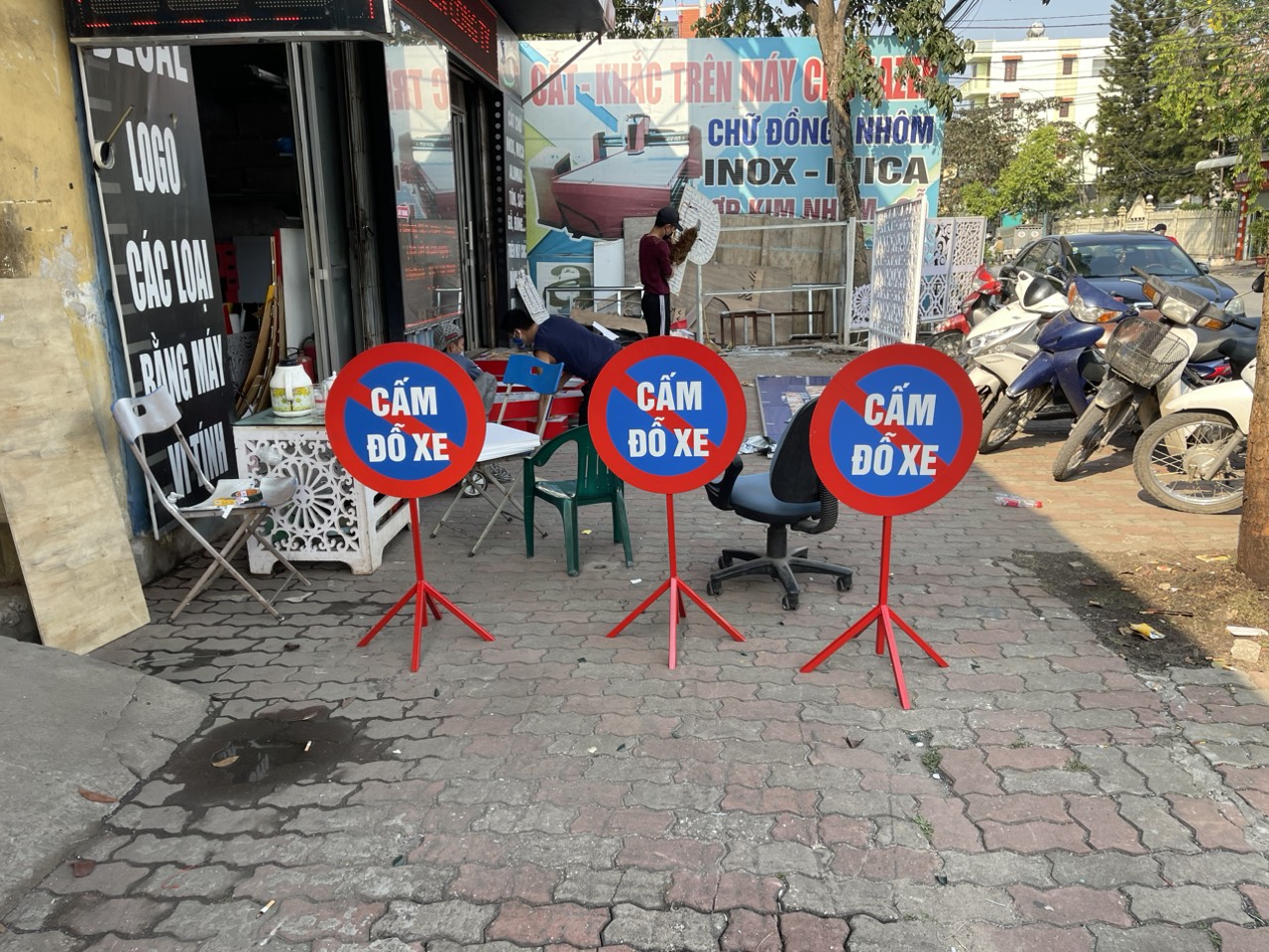 BIỂN CẢNH BÁO GIAO THÔNG PHẢN QUANG