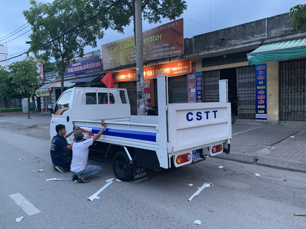 CẮT CHỮ ĐỀ CAN Ô TÔ CẢNH SÁT GIAO THÔNG
