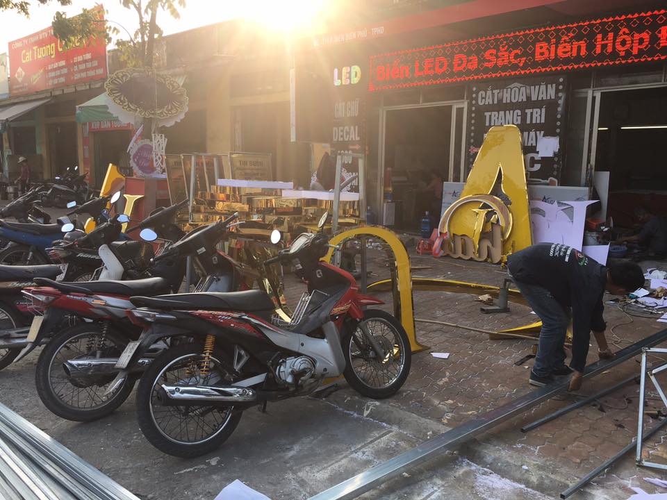 LÀM CHỮ KIM LOẠI Ở HẢI DƯƠNG