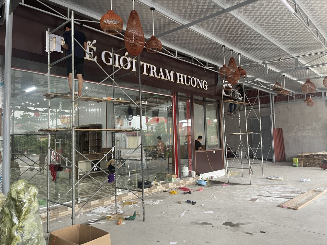 INOX BÁN HƯƠNG TRẦM