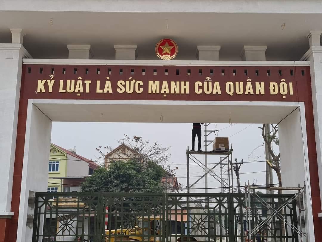 LÀM CHỮ NỔI CỔNG CHÀO Ở HẢI DƯƠNG