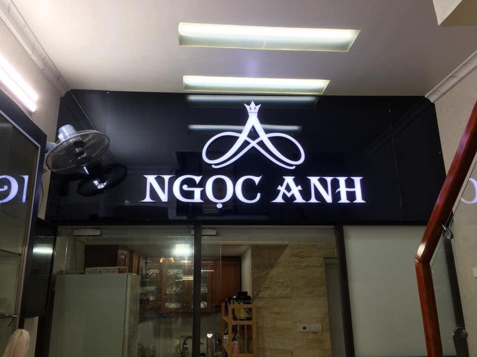 BIỂN QUẢNG CÁO ALU MÀU ĐEN 