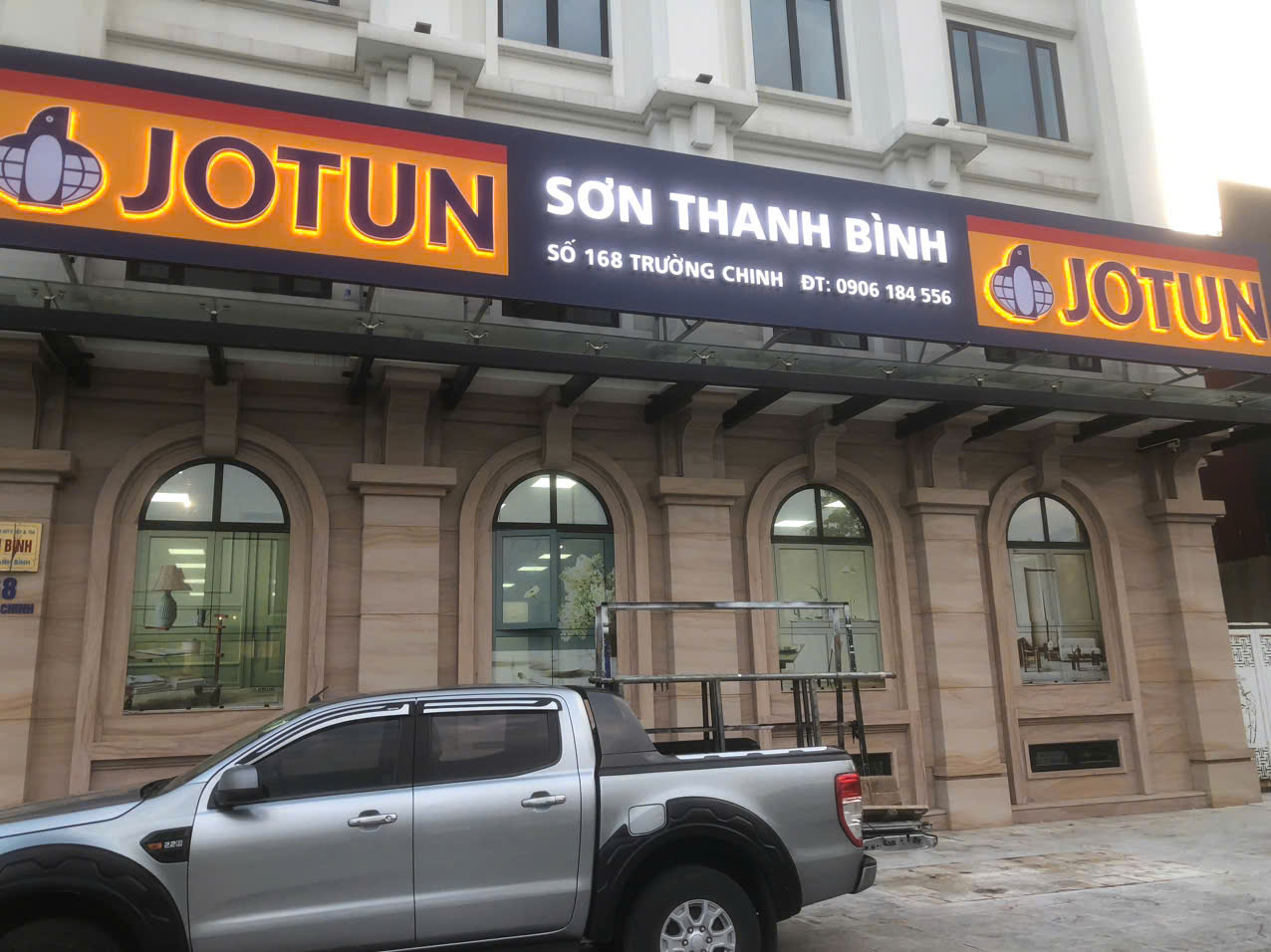 BIỂN QUẢNG CÁO CHỮ NỔI MICA