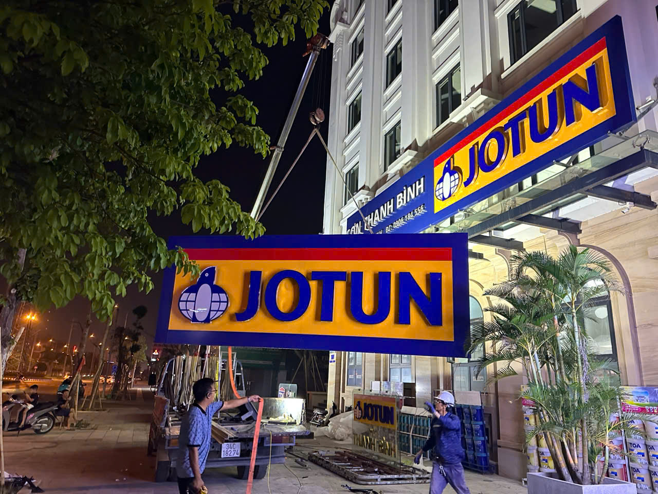 CẨU BIỂN QUẢNG CÁO 
