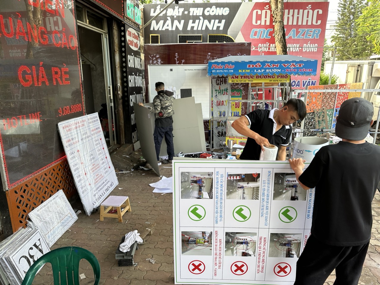 THI CÔNG BIỂN QUẢNG CÁO Ở TẠI HẢI DƯƠNG