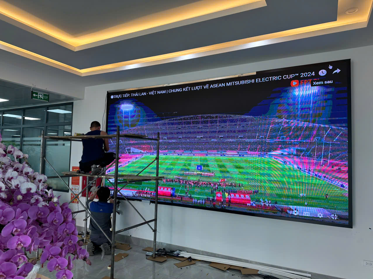 MÀN HÌNH LED SÂN VẬN ĐỘNG 