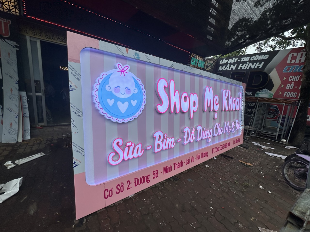 BIỂN QUẢNG CÁO SỮA BỈM Ở TỨ KỲ 