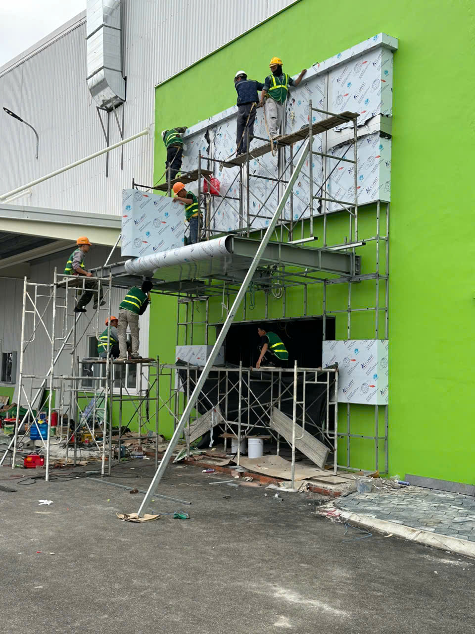 THI CÔNG ỐP ALU MẶT SẢNH AN PHÁT