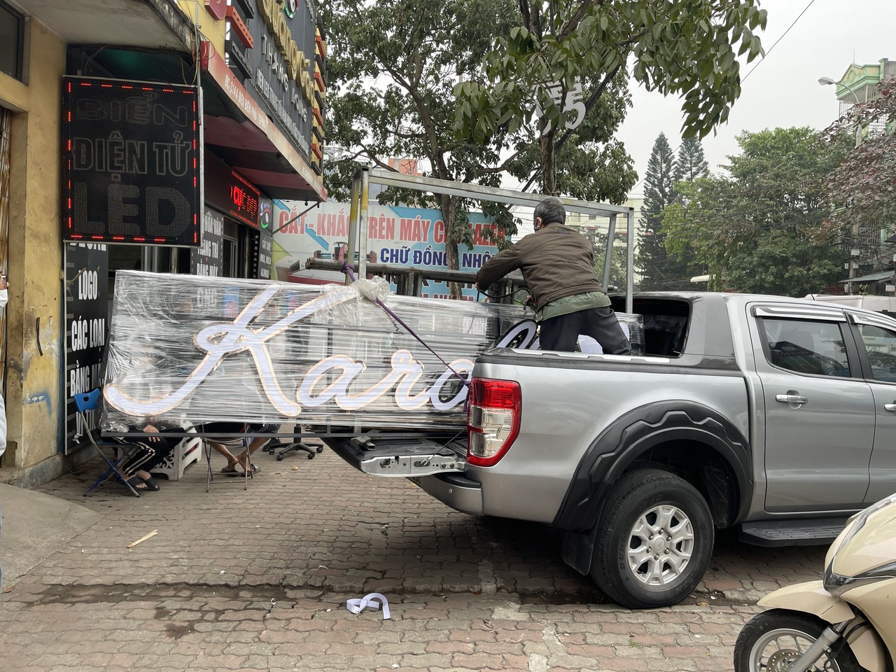 QUẢNG CÁO THĂNG LONG HẢI DƯƠNG