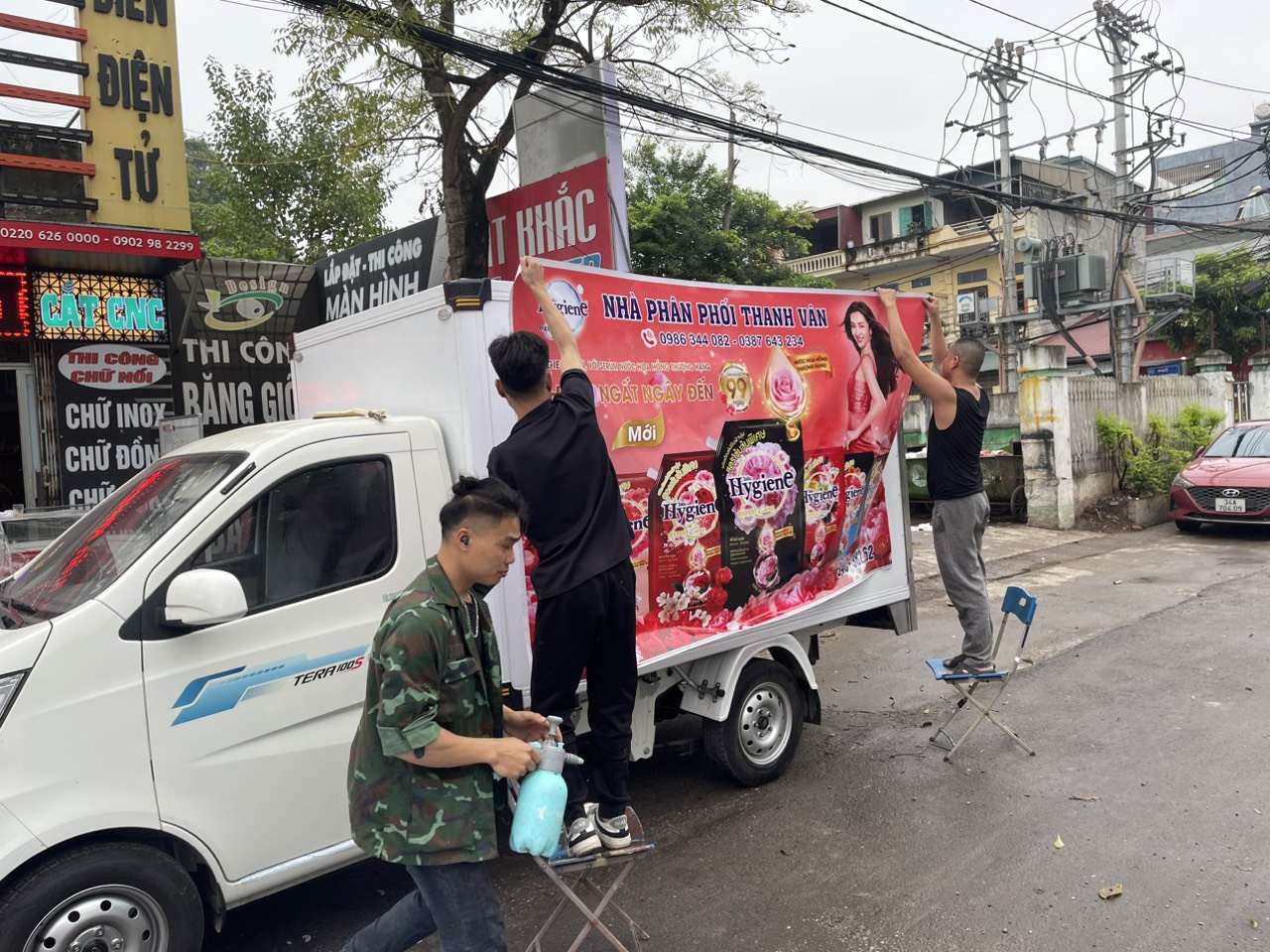 ĐỀ CAN DÁN QUẢNG CÁO XE Ô TÔ