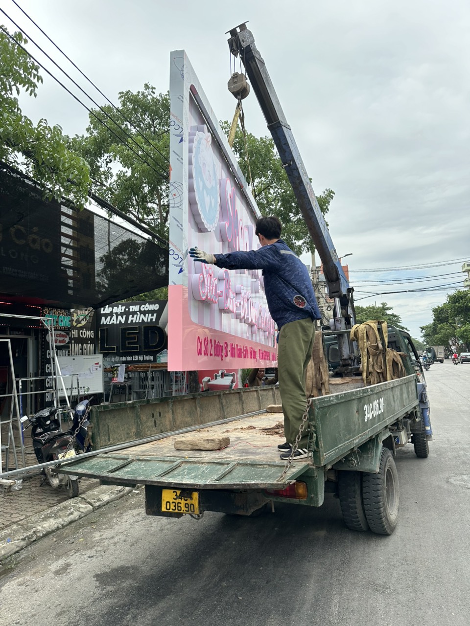 BIỂN QUẢNG CÁO Ở LAI VU HẢI DƯƠNG