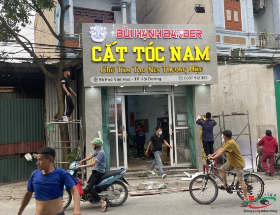 Biển Barber Tóc Nam