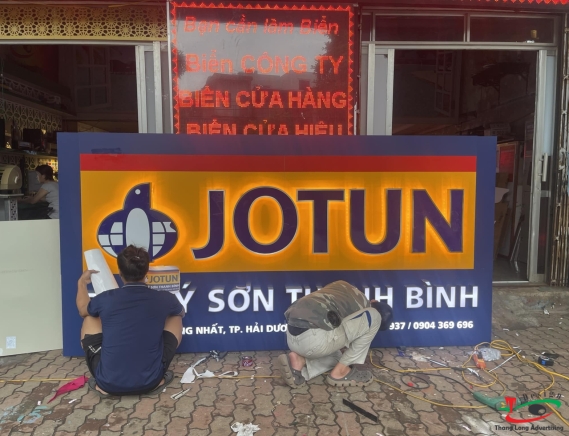 Chữ Nổi Mika hắt sáng LED