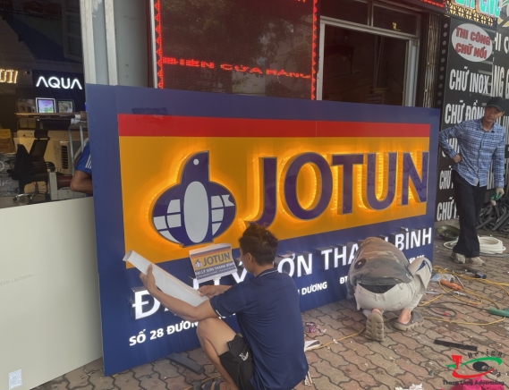 THI CÔNG BIỂN QUẢNG CÁO UY TÍN Ở TẠI CHÍ LINH HẢI DƯƠNG