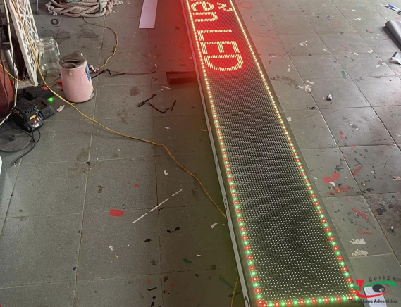  BIỂN QUẢNG CÁO LED P1O MÀU TRẴNG DÀI NHẤT HẢI DƯƠNG