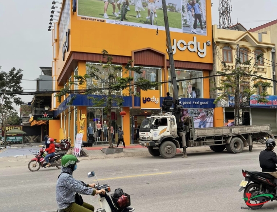 Biển Hiệu Aluminium Chữ Nổi cho hãng thời trang YODY