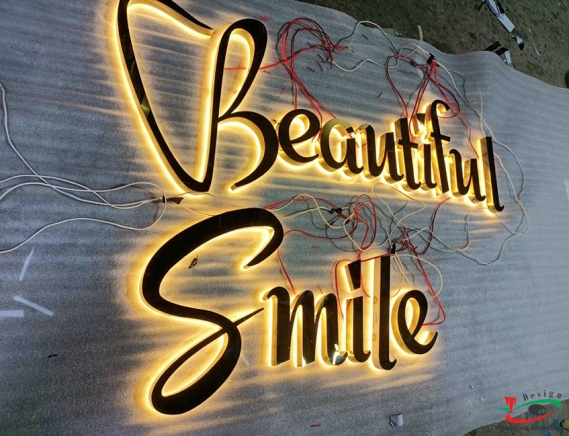 Mẫu chữ nổi  Mica LED