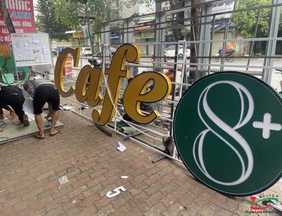 THI CÔNG BIỂN CÀ PHÊ 8+ TẠI PHỐ ẨM THỰC TUỆ TĨNH