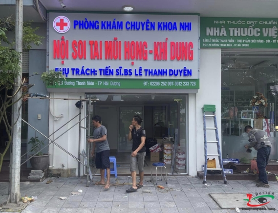 Biển Aluminium mặt chữ. mika Gắn LED - Phòng Khám Bác Sĩ Tiến sĩ Lê Thanh Duyên