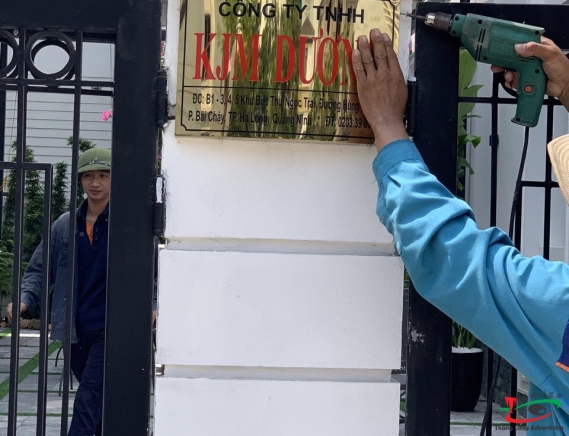 MẪU BIỂN CHỮ NỔI INOX CHẤT LƯỢNG 304