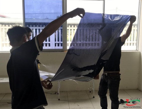 DÁN ĐỀ CAN CỬA KÍNH