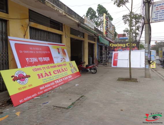 THI CÔNG BIỂN QUẢNG CÁO BÁNH KINH ĐÔ VỀ CÁC ĐẠI LÝ HẢI DƯƠNG