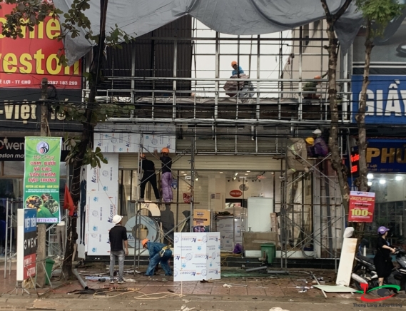 THI CÔNG BIỂN QUẢNG CÁO YODY