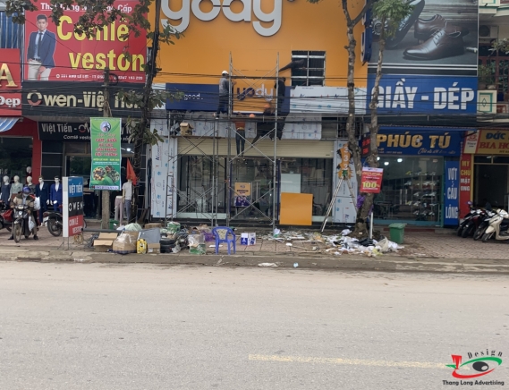 THI CÔNG BIỂN QUẢNG CÁO YODY