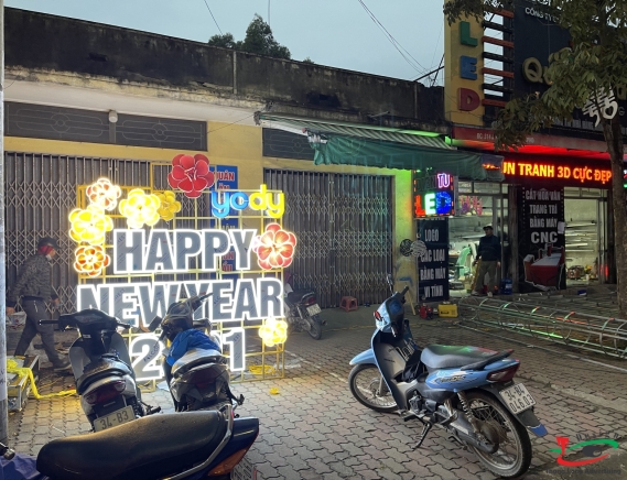 THI CÔNG CHỮ MIKA HỘP ĐÈN LED VIỀN KHU CÔNG NGHIỆP HẢI DƯƠNG