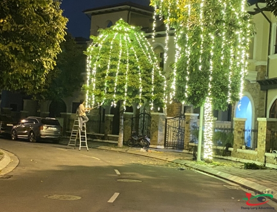 THI CÔNG TRANG TRÍ ĐÈN LED KHU PHỐ