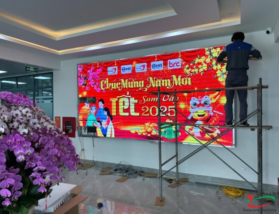 THI CÔNG MÀN HÌNH LED CÔNG TY Ở KHU CÔNG NGHIỆP CHẾ XUẤT HẢI DƯƠNG 