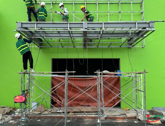 THI CÔNG ỐP ALUMINIUM MÁI SẢNH CÔNG TY AN PHÁT NAM SÁCH HẢI DƯƠNG