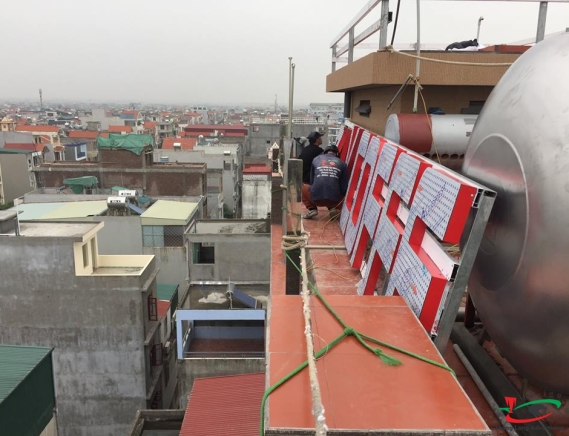 BIỂN CÀ PHÊ Ở QUẢNG TRƯỜNG XỨ ĐÔNG HẢI DƯƠNG