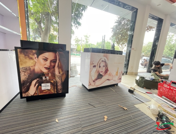 IN TRANH MỸ PHẨM Ở HẢI DƯƠNG