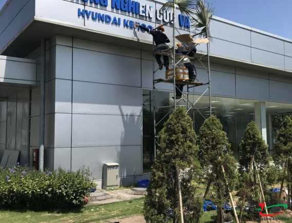 Thi công bộ chữ nổi công ty Hyundai KEFICO
