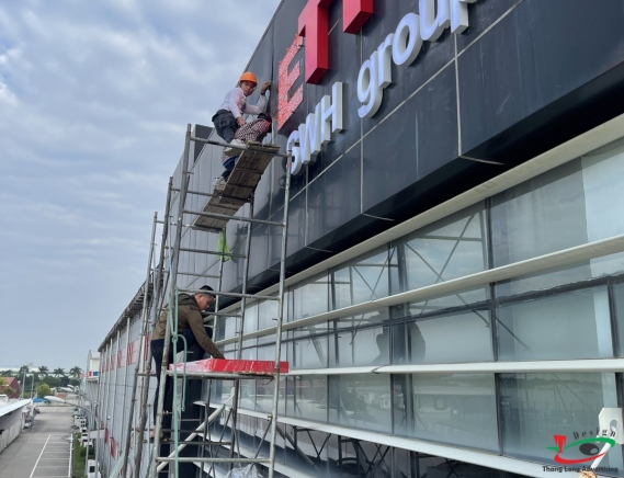 THI CÔNG BỘ CHỮ  TÊN CÔNG TY TẠI KCN PHÚC ĐIỀN HẢI DƯƠNG