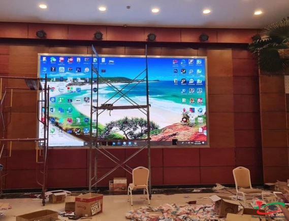 THI CÔNG MÀN HÌNH LED P3
