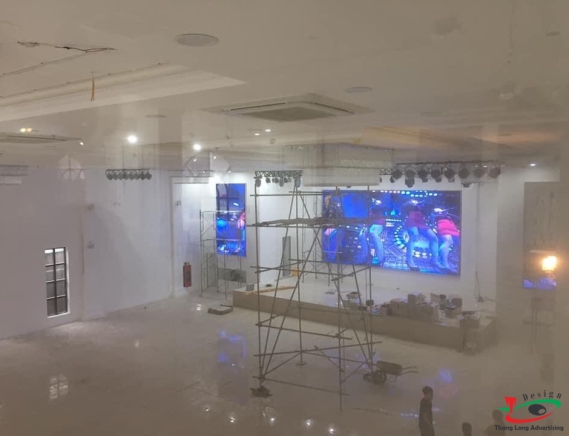 THI CÔNG MÀN HÌNH LED P3