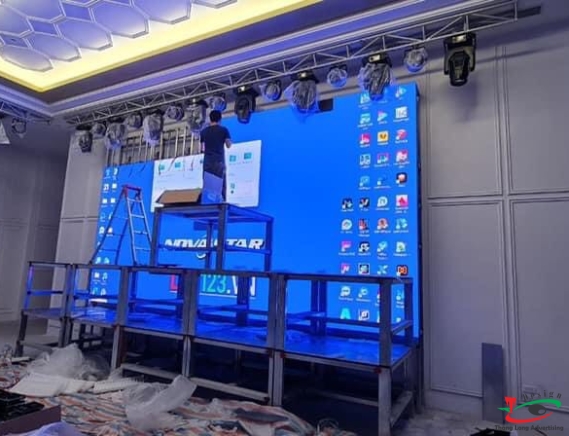 THI CÔNG MÀN HÌNH LED P3